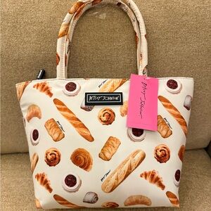 NWT Betsey Johnson Croissant Bread Pastries White Insulated Lunch Tote Bag New